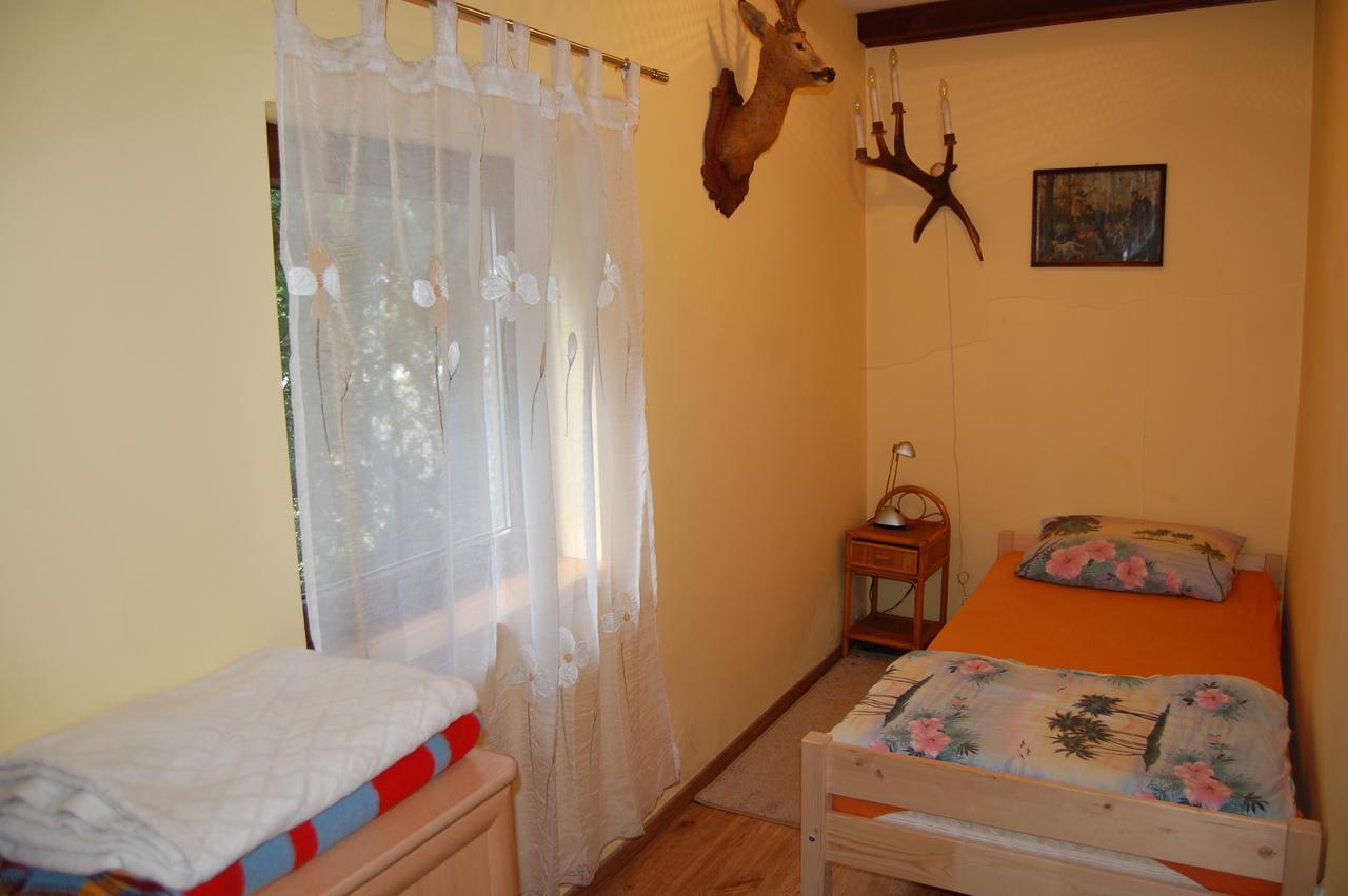 Domek Mysliwski Gietrzwałd Exterior foto